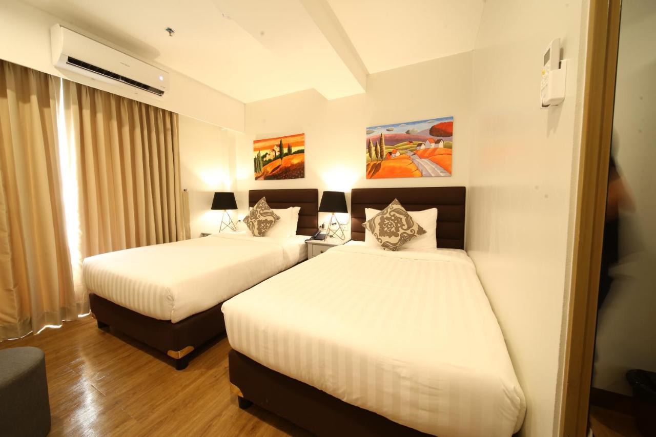 Hotel Via Appia Tagaytay Tagaytay City Exterior foto