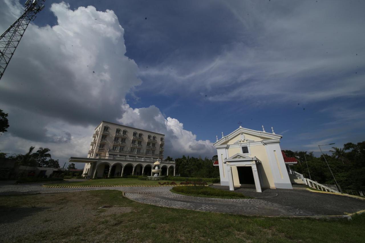 Hotel Via Appia Tagaytay Tagaytay City Exterior foto