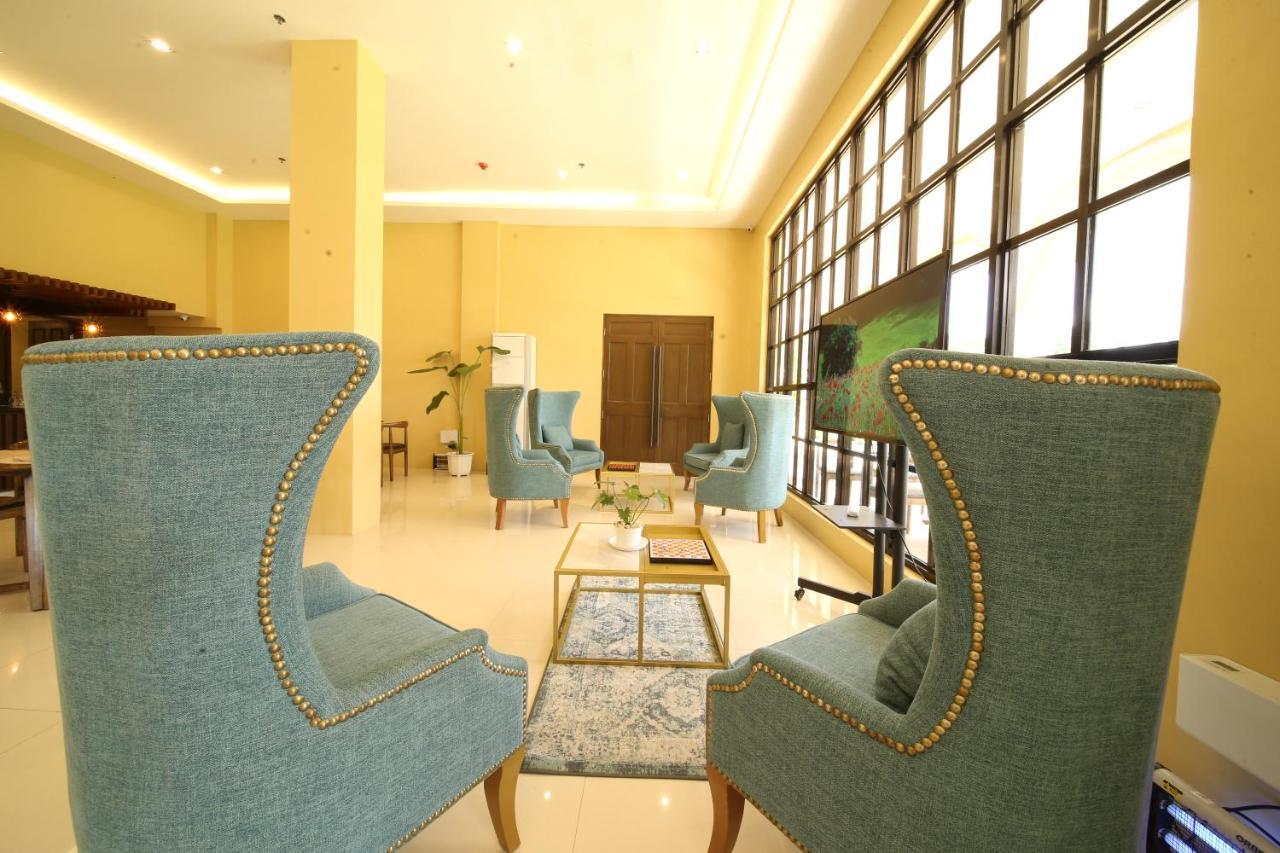 Hotel Via Appia Tagaytay Tagaytay City Exterior foto